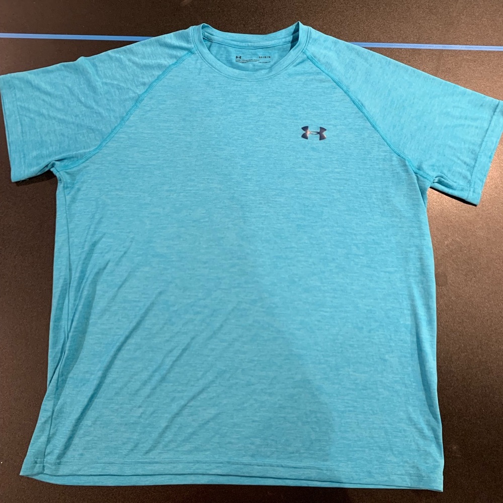 Under armour shirt!!